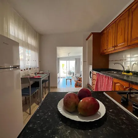 Lightbooking Agua Garcia Con Terraza Apartment